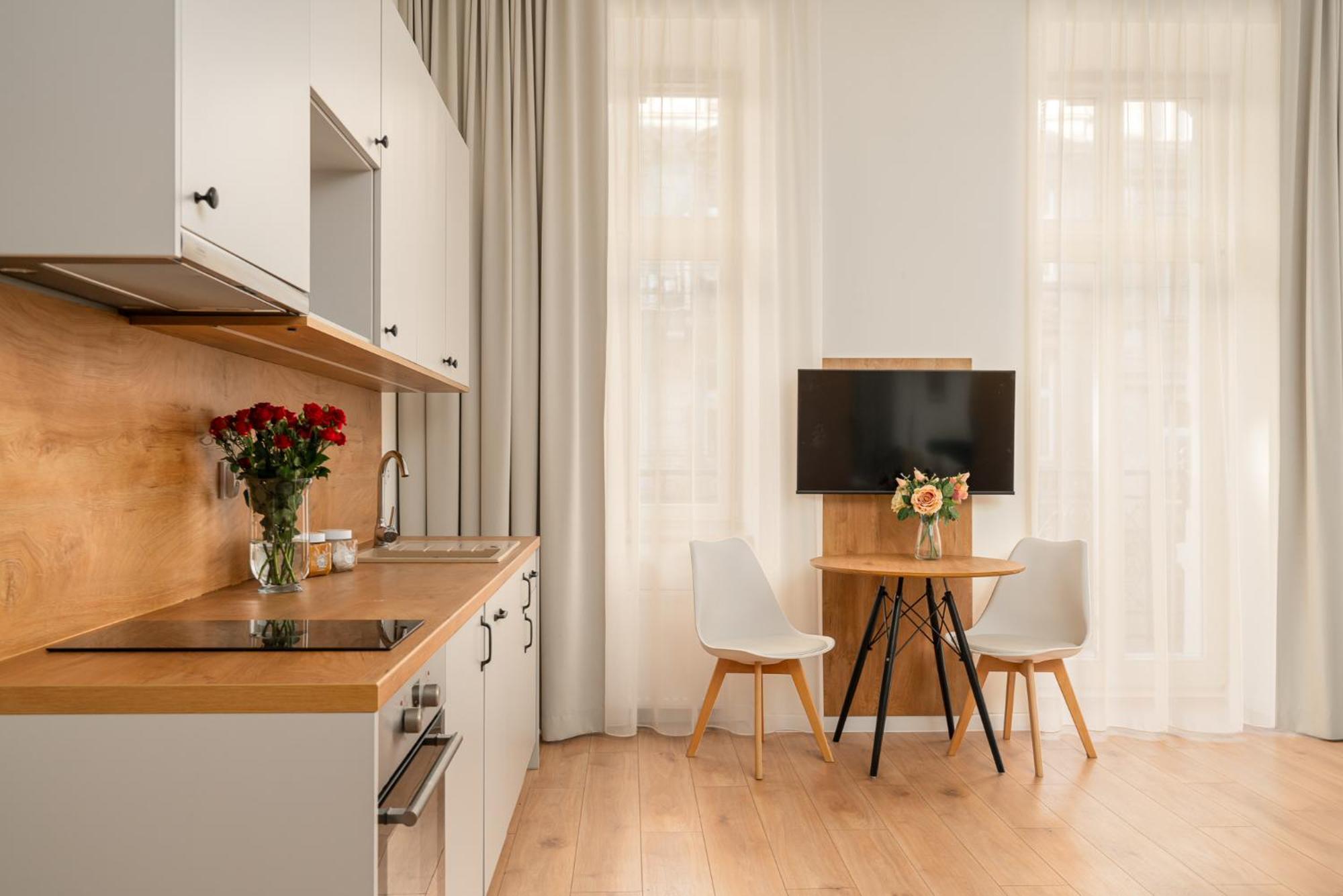 Chill4You Apartments วรอตซวาฟ ภายนอก รูปภาพ